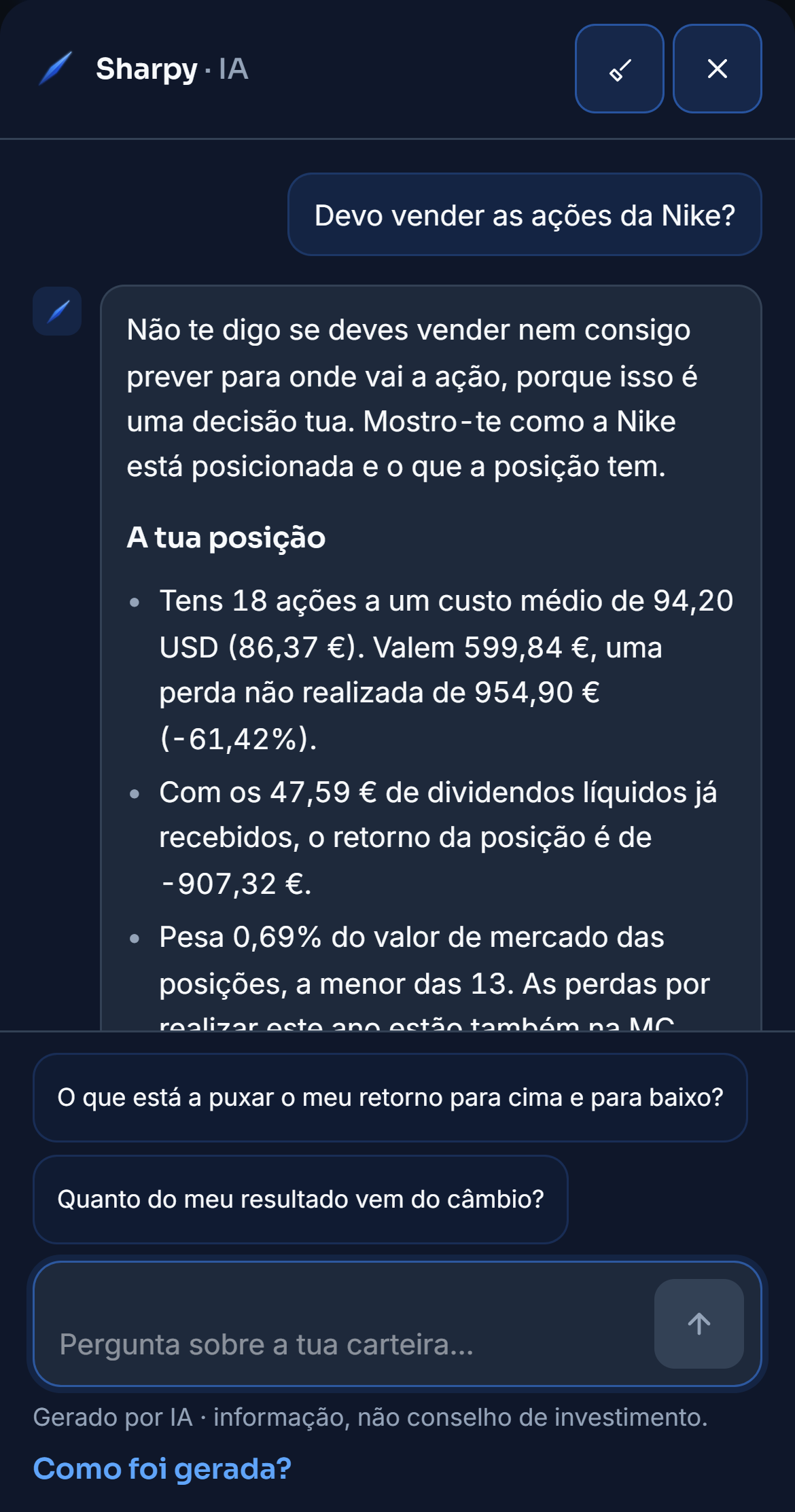 O painel do Sharpy com a pergunta «Devo vender as ações da Nike?». A resposta começa por dizer que a decisão não é do Sharpy e segue com a posição: 18 ações, o custo médio e a perda por realizar